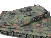 Leopard 2 A6 Main Battle Tank - 1/35