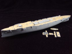 Holzdeck für 1:350 Russischen Kreuzer Varyag - Zvezda 9014