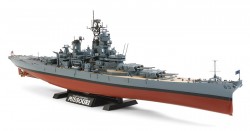 USS Missouri BB-63 - US Navy Battleship - 1/350