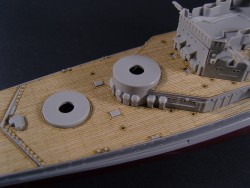 Holzdeck für 1:350 DKM Prinz Eugen - Trumpeter 05313 - 1:350