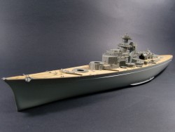 Holzdeck für 1:350 DKM Bismarck - Revell 05040 - 1:350