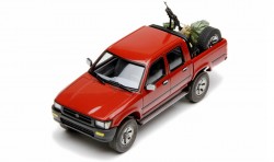 Pick Up with Equipment - 1/35