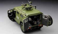 Russian Armored High-Mobility Vehicle GAZ-233014 STS Tiger - 1/35