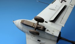 Messerschmitt Me 163B Komet - Rocket-powered Interceptor - 1/32