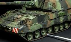 German Bundeswehr Panzerhaubitze 2000 - Self-Propelled Howitzer - 1/35