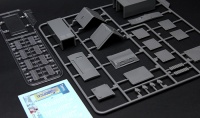 Vending Machine and Dustbin Set - 1/35
